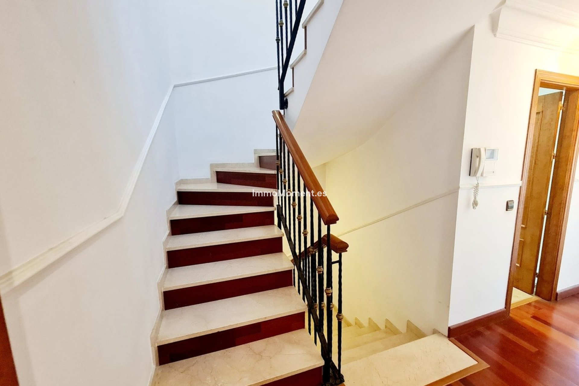 Reventa - Villa independiente - Fuengirola - Fuengirola Centro
