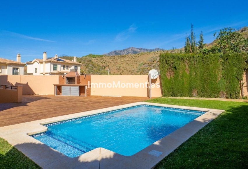 Reventa - Villa independiente - Fuengirola - Fuengirola Centro
