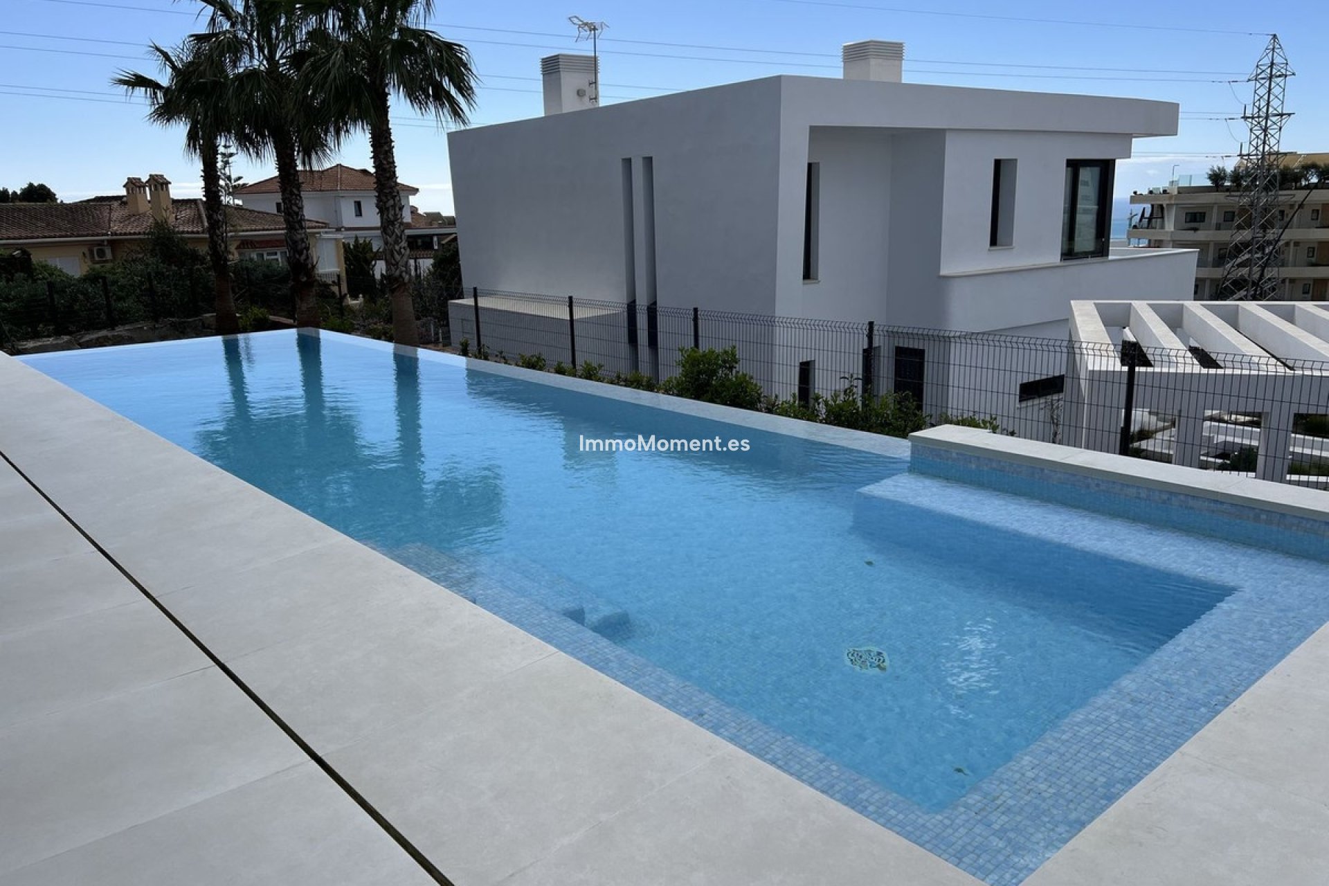 Reventa - Villa independiente - Fuengirola - Fuengirola Centro