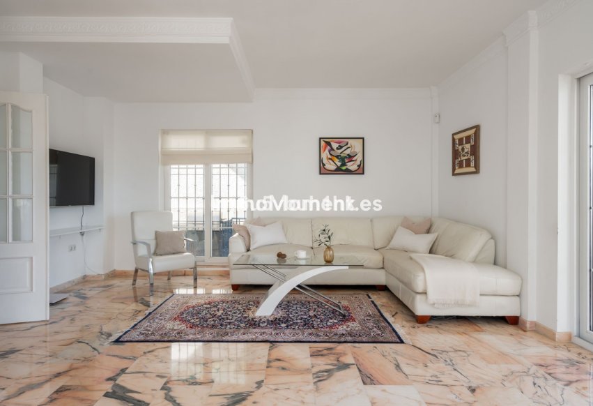 Reventa - Villa independiente - Fuengirola - Fuengirola Centro
