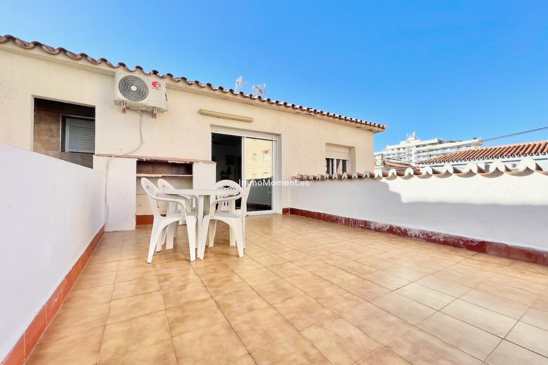 Reventa - Villa independiente - Fuengirola - Fuengirola Centro