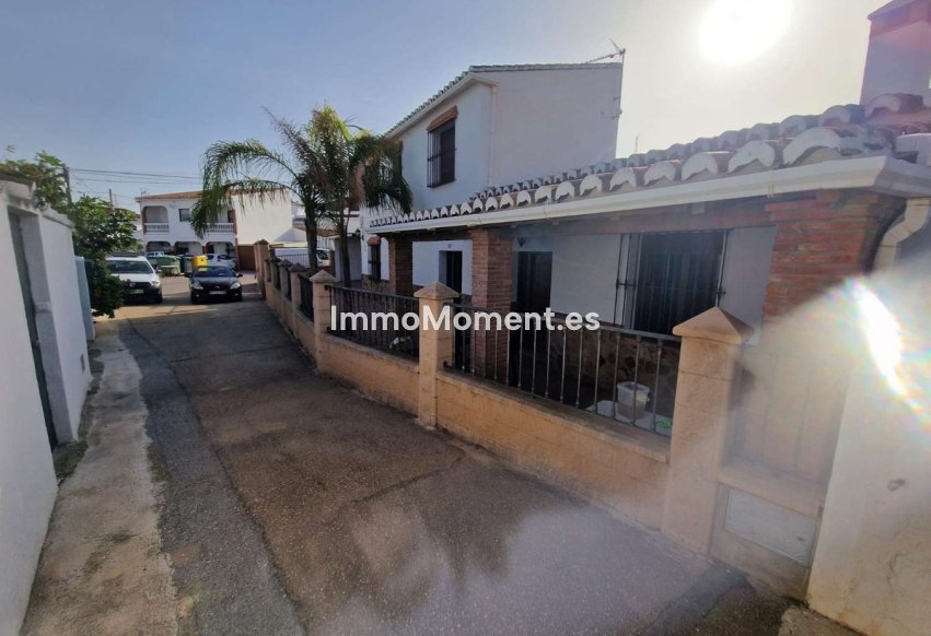 Reventa - Villa independiente - Interior  - Alora