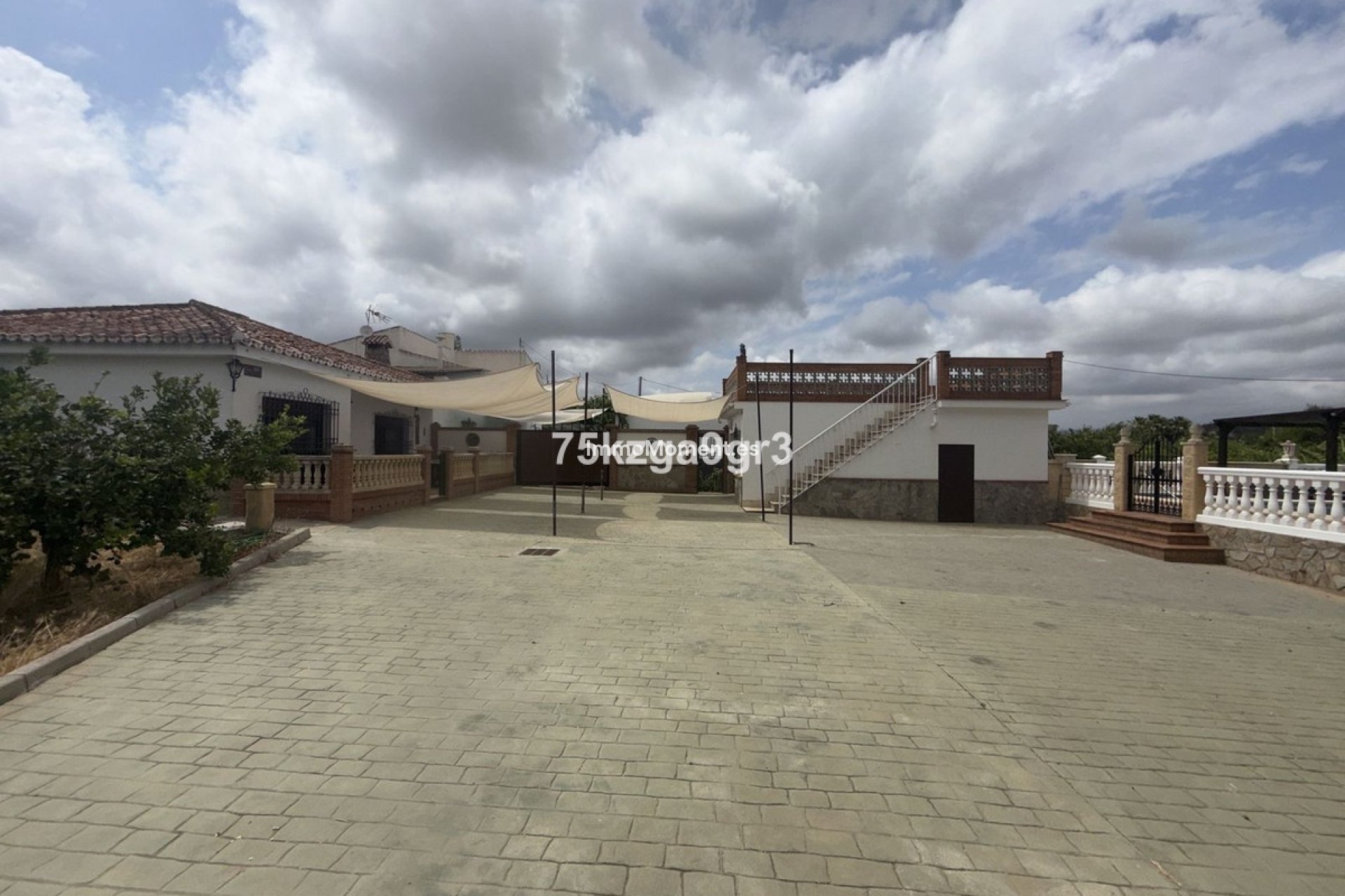 Reventa - Villa independiente - Interior  - Alora