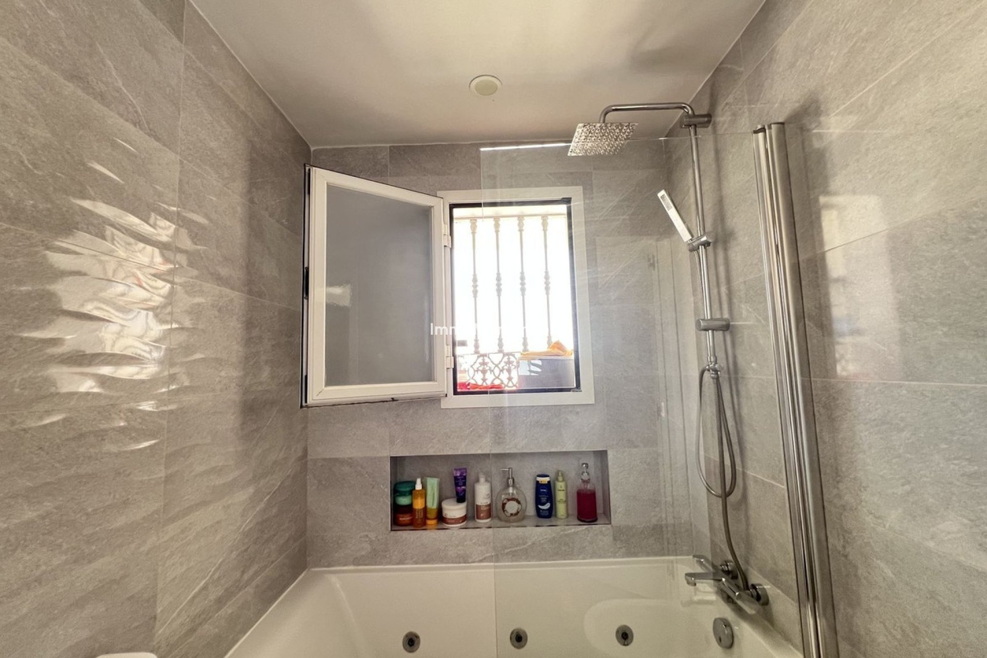Reventa - Villa independiente - Interior  - Cártama Centro