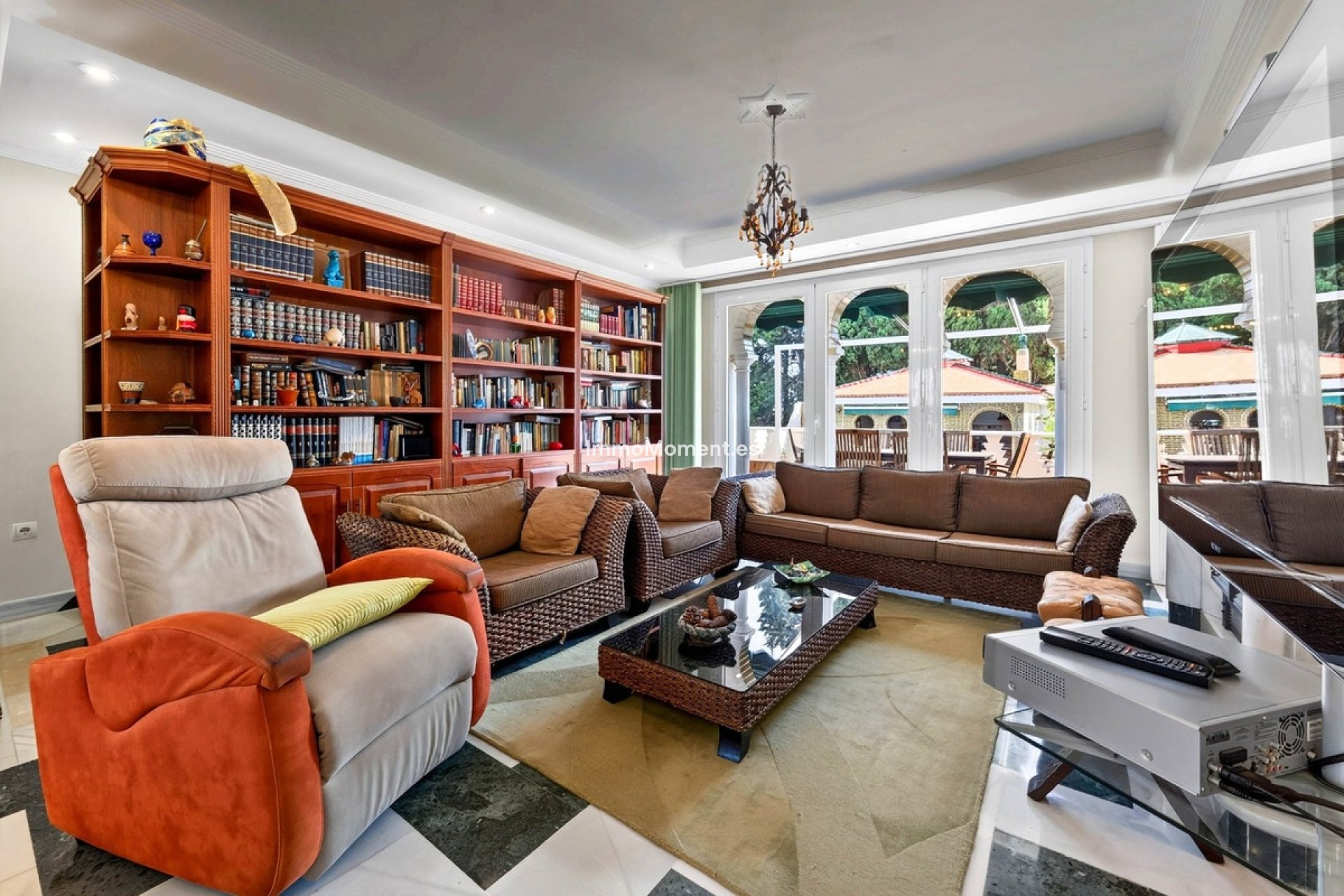Reventa - Villa independiente - Interior  - Churriana