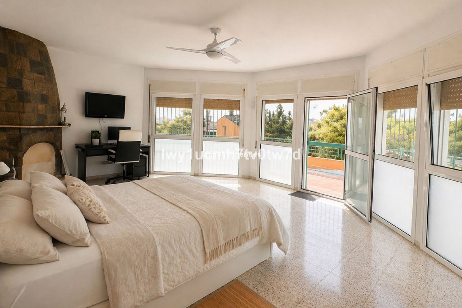 Reventa - Villa independiente - Interior  - Churriana