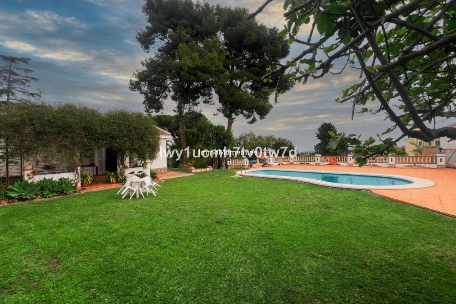 Reventa - Villa independiente - Interior  - Churriana