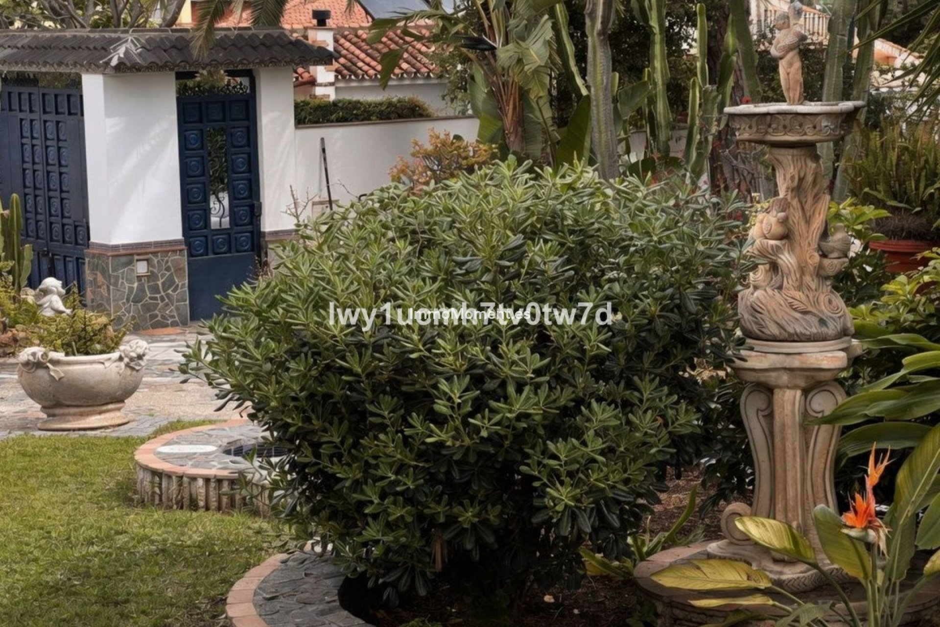 Reventa - Villa independiente - Interior  - Churriana