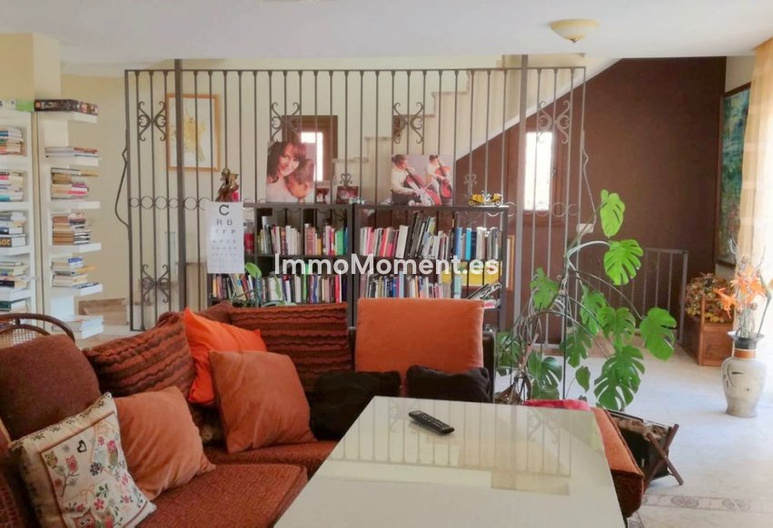 Reventa - Villa independiente - Interior  - Estacion de Cartama