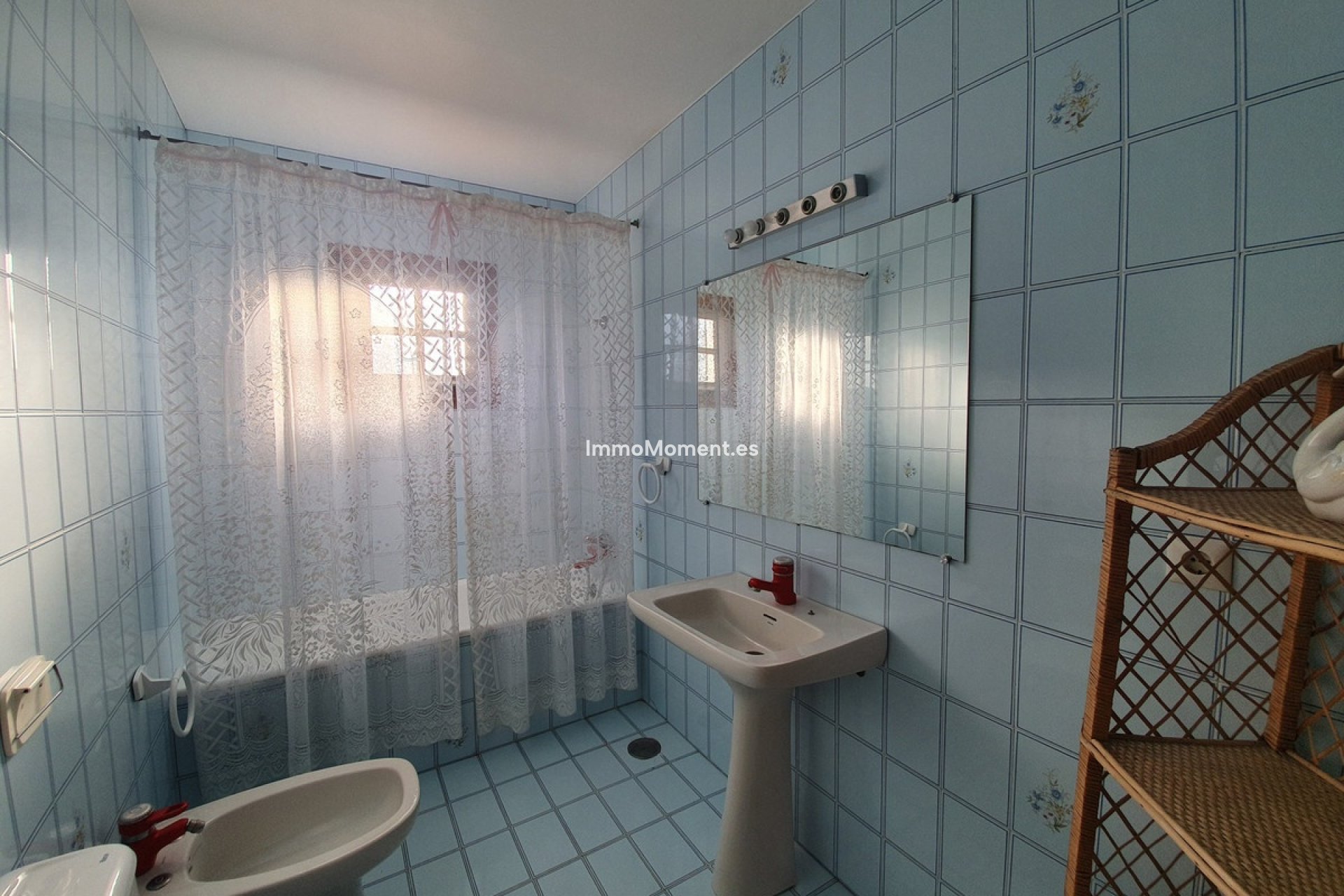 Reventa - Villa independiente - Interior  - Guaro