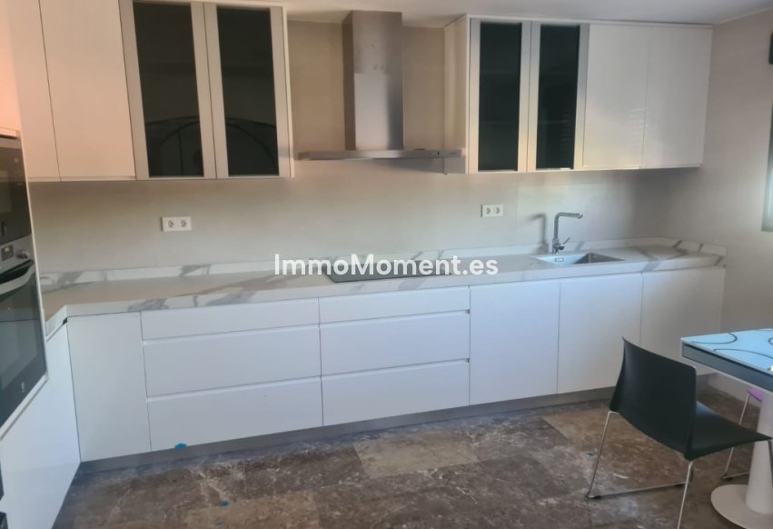 Reventa - Villa independiente - La Nucía - La Nucia Centro