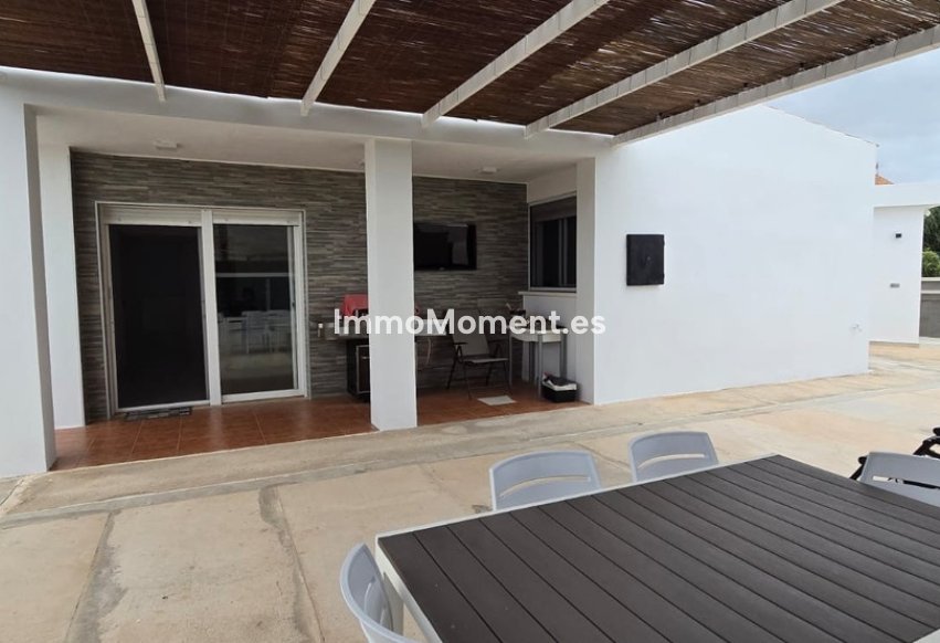 Reventa - Villa independiente - La Nucía - La Nucia Centro