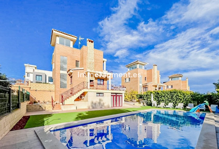 Reventa - Villa independiente - La Nucía - La Nucia Centro
