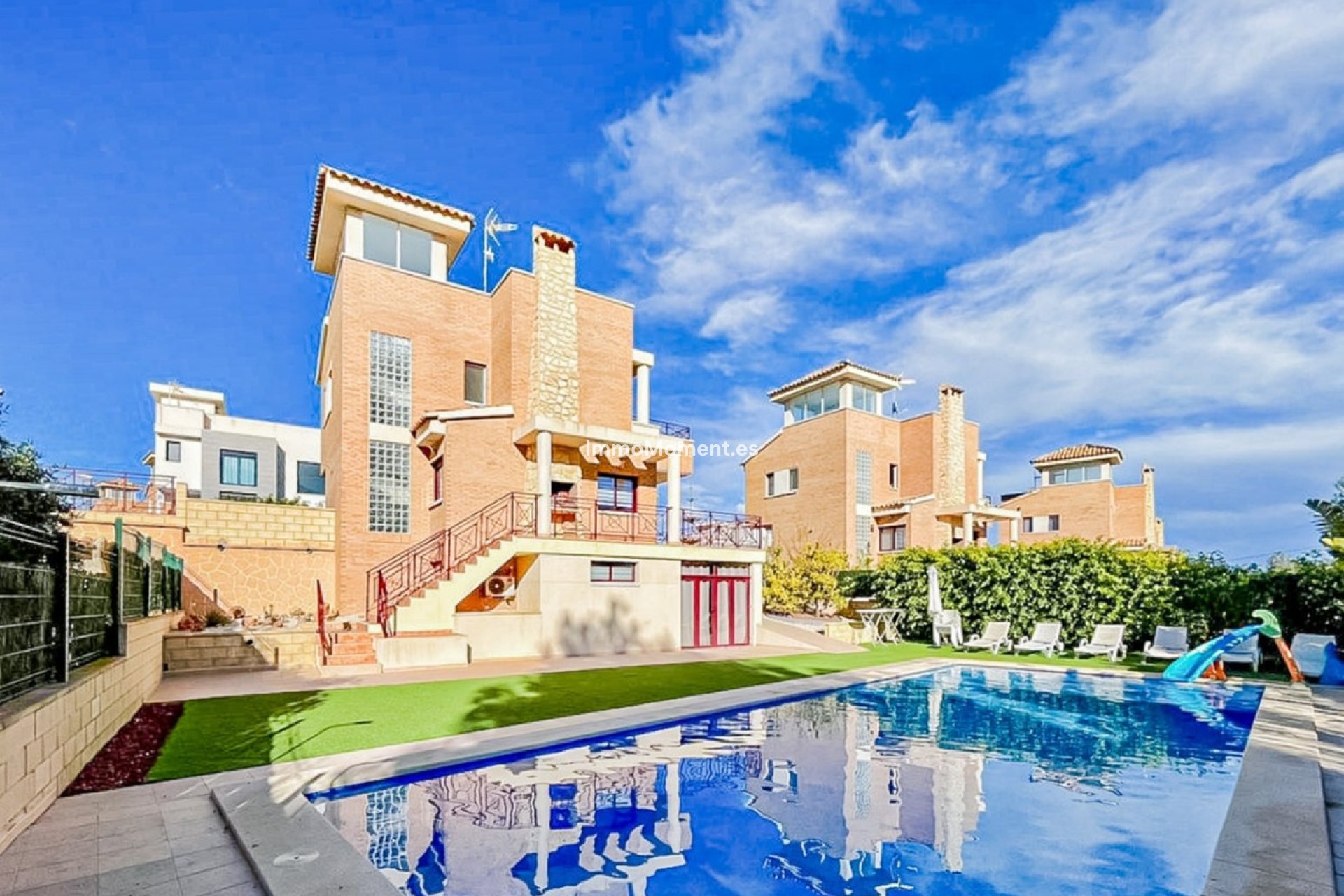 Reventa - Villa independiente - La Nucía - La Nucia Centro