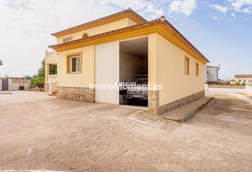 Reventa - Villa independiente - La Nucía - La Nucia Centro