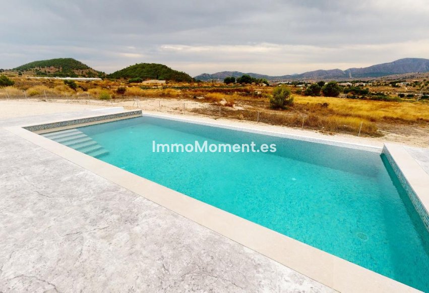 Reventa - Villa independiente - La Romana - La Romana Centro