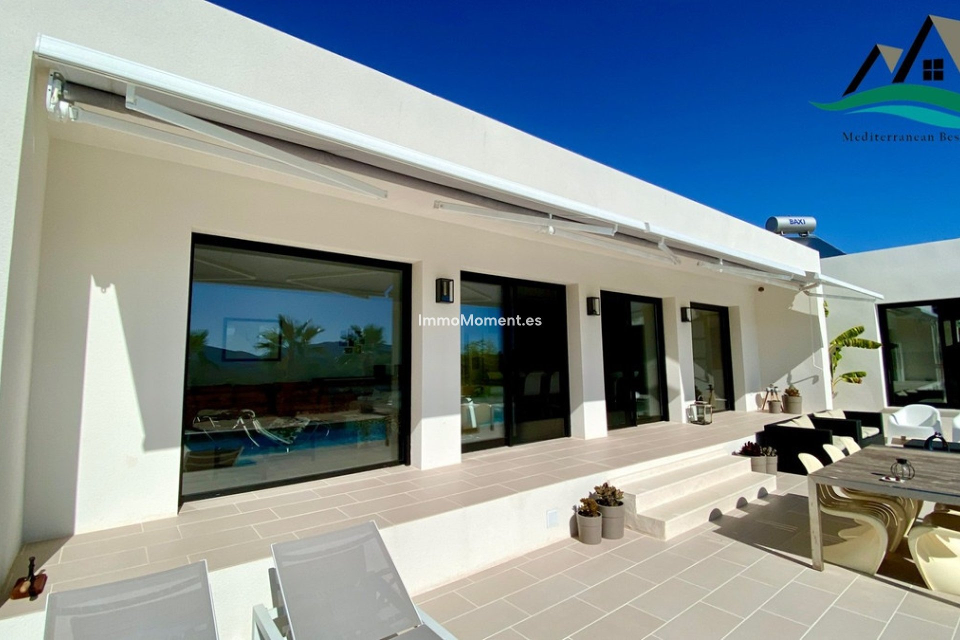 Reventa - Villa independiente - La Romana - La Romana Centro