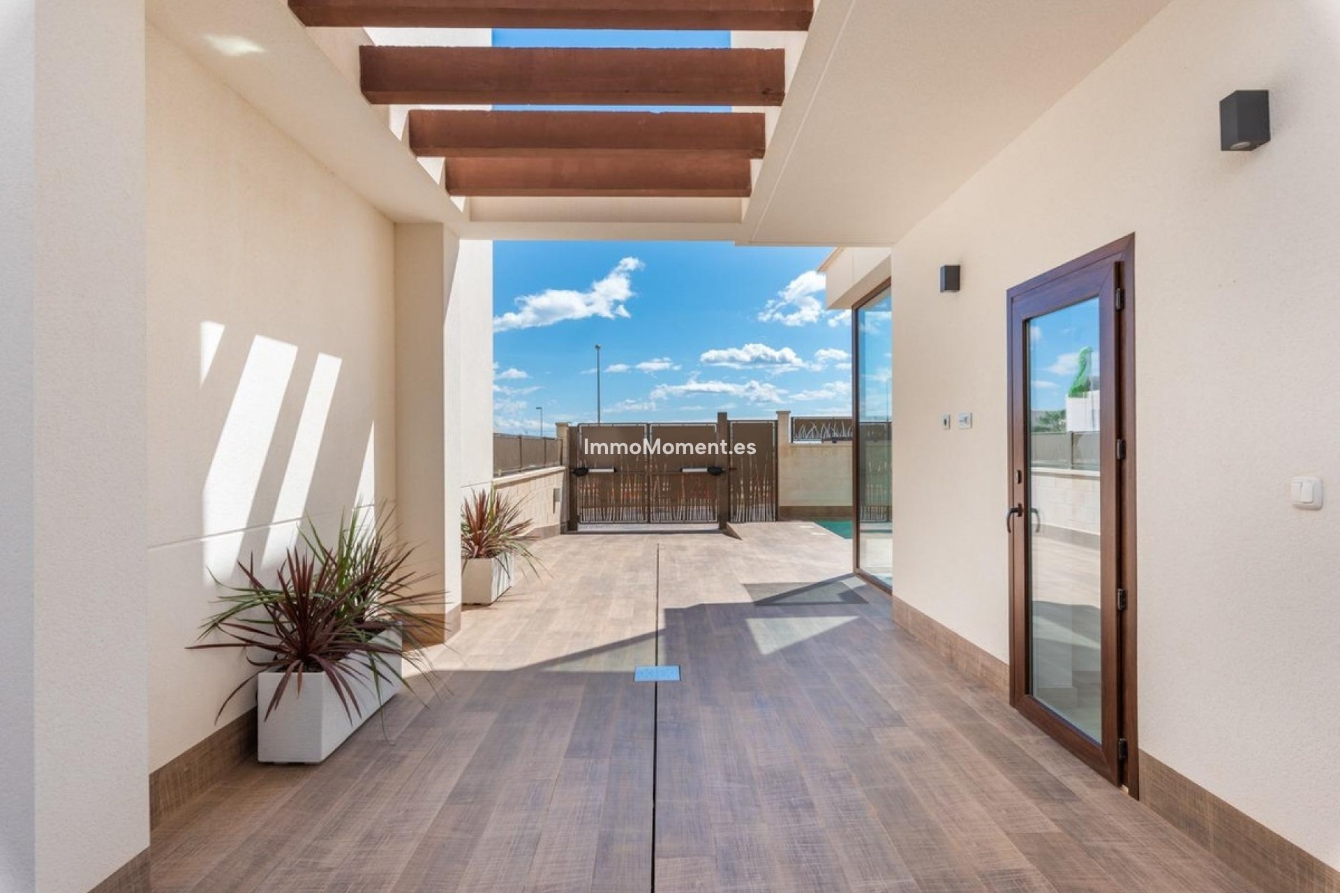 Reventa - Villa independiente - Los Montesinos - Los Montesinos Centro