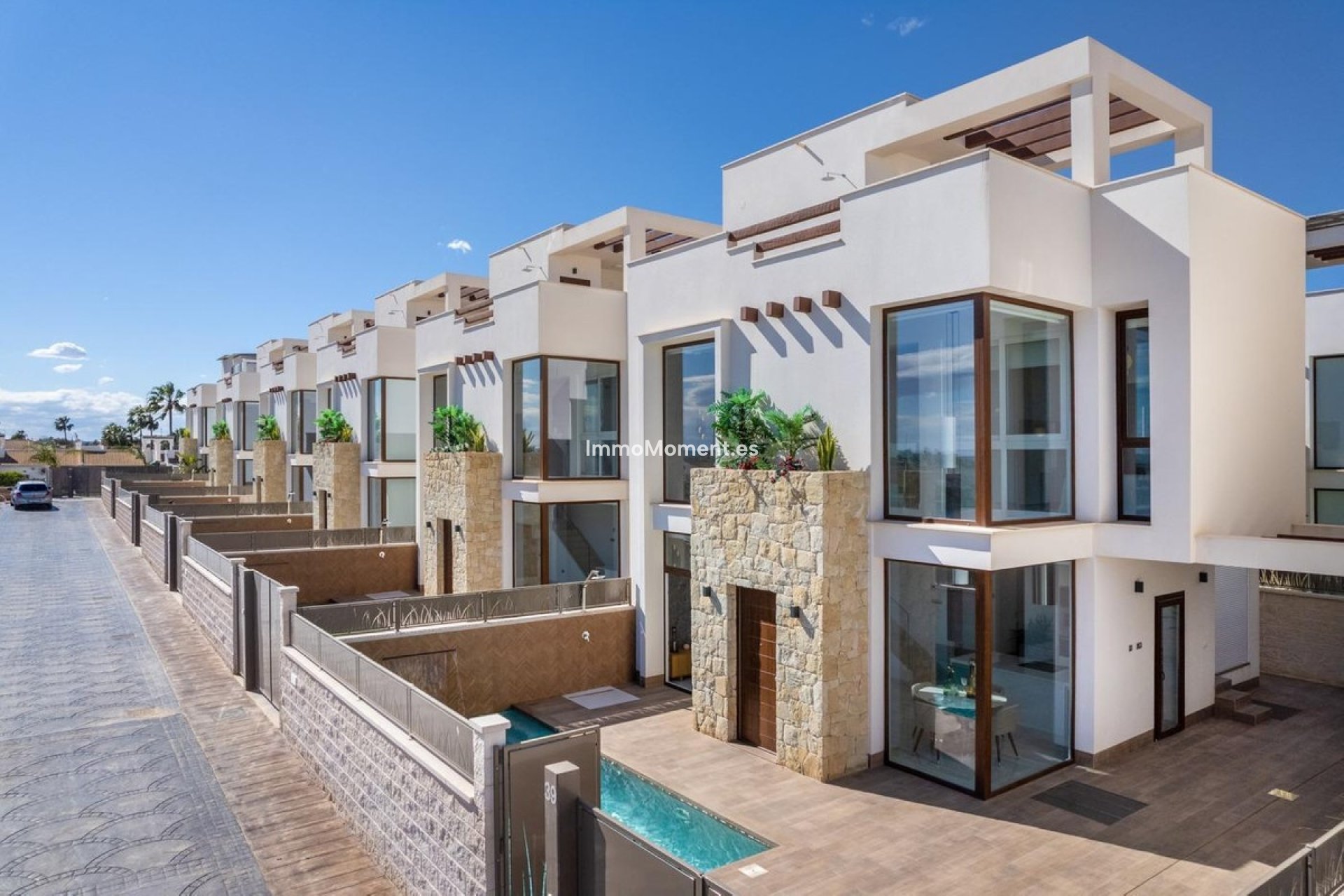 Reventa - Villa independiente - Los Montesinos - Los Montesinos Centro