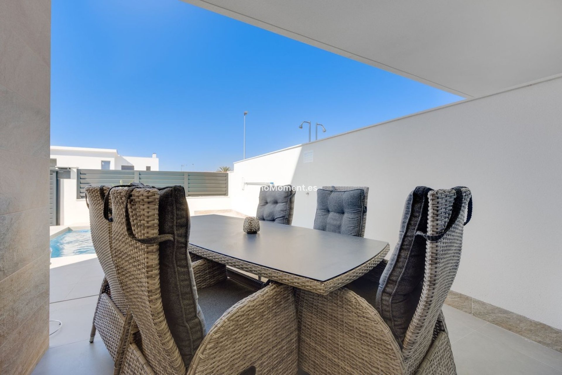 Reventa - Villa independiente - Los Montesinos - Los Montesinos Centro