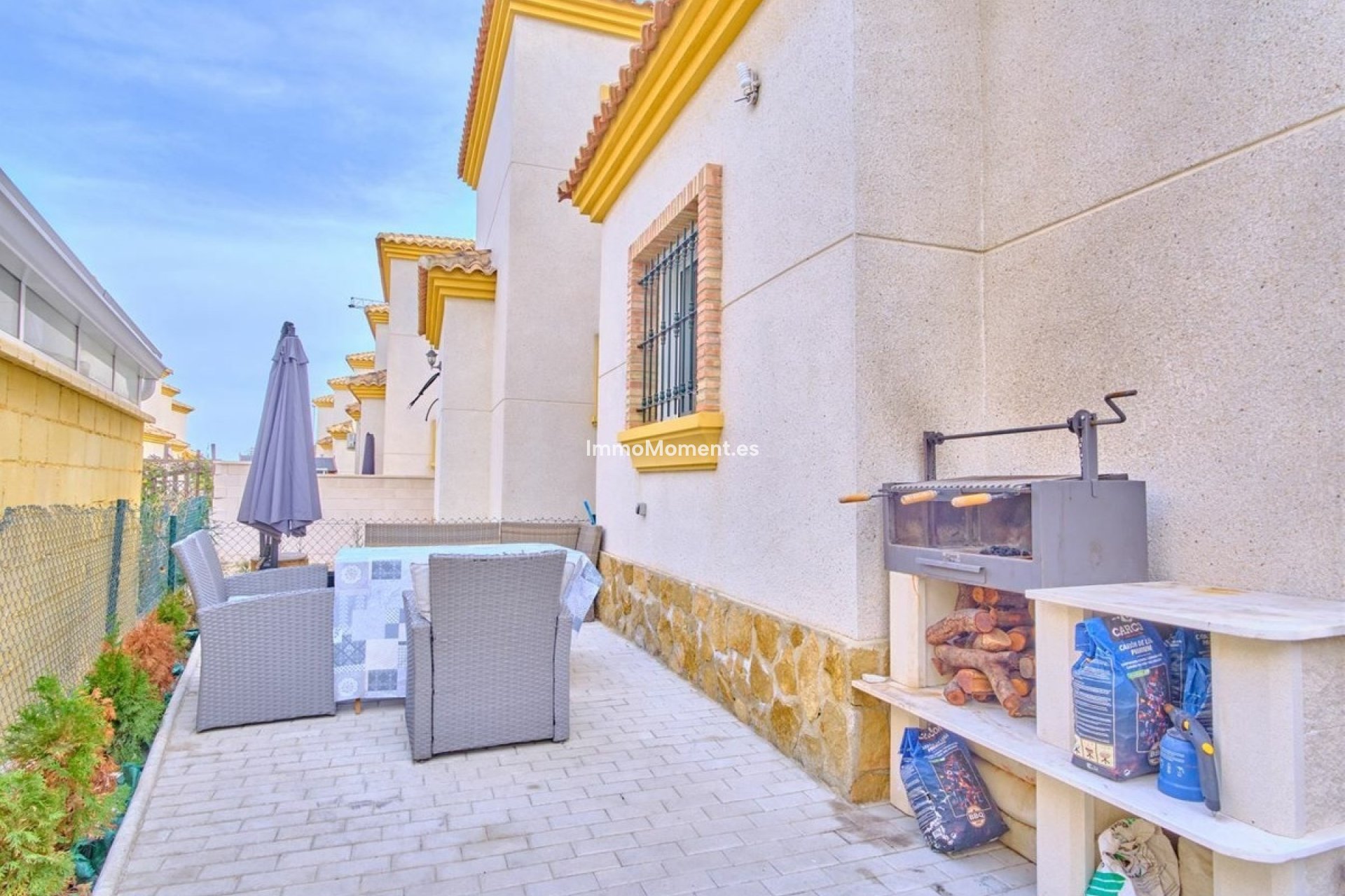 Reventa - Villa independiente - Los Montesinos - Los Montesinos Centro