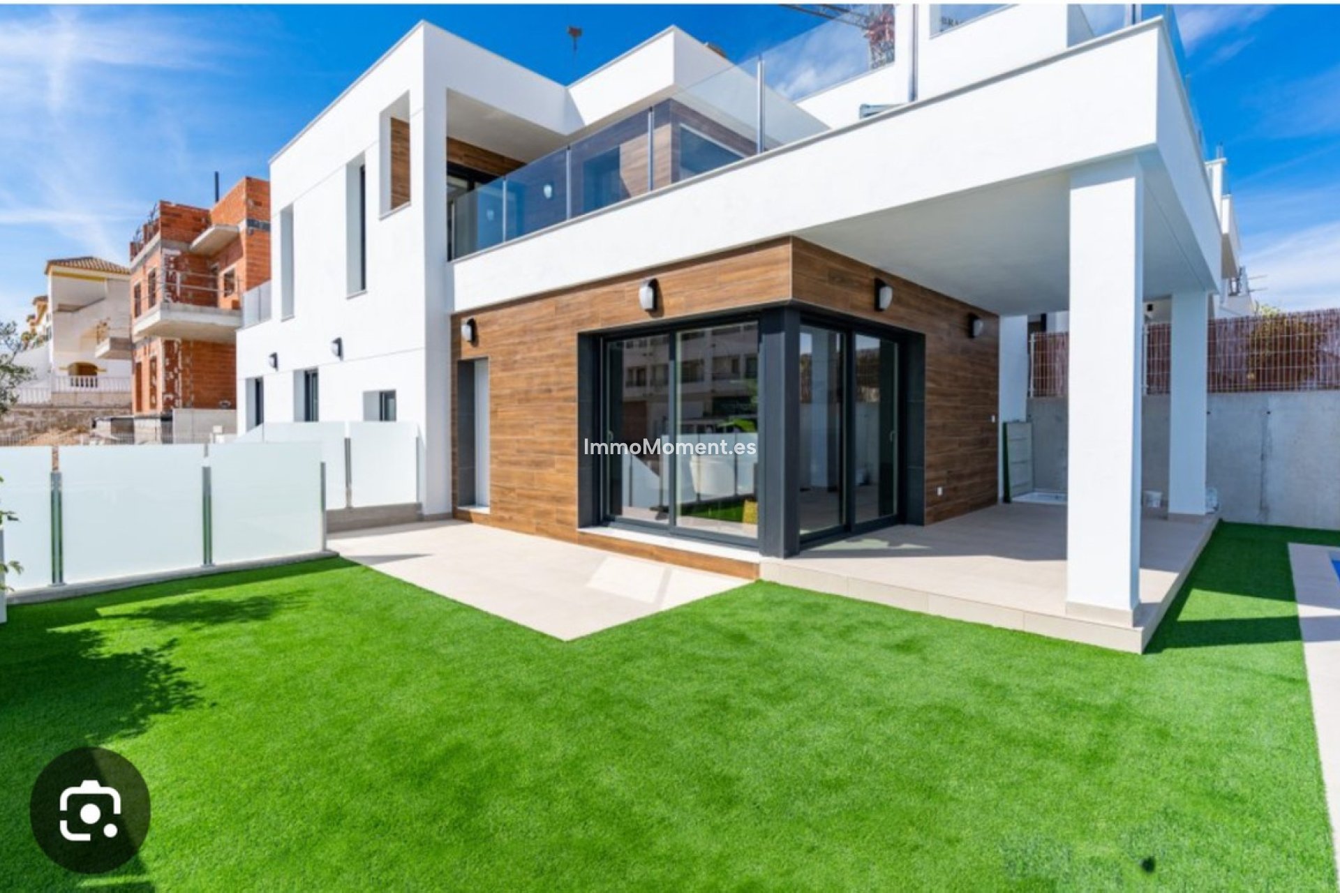 Reventa - Villa independiente - Los Montesinos - Los Montesinos Centro