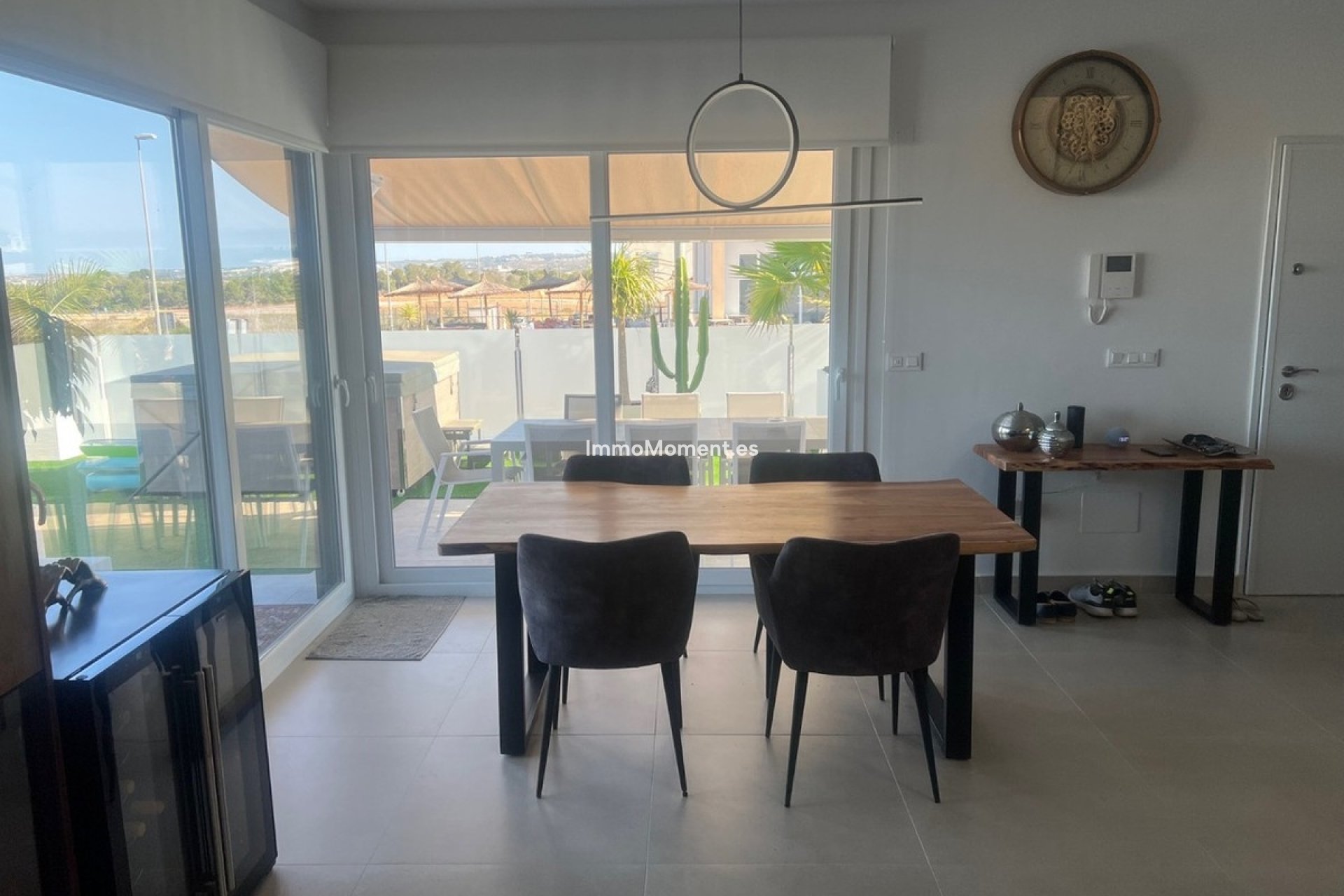 Reventa - Villa independiente - Los Montesinos - Los Montesinos Centro
