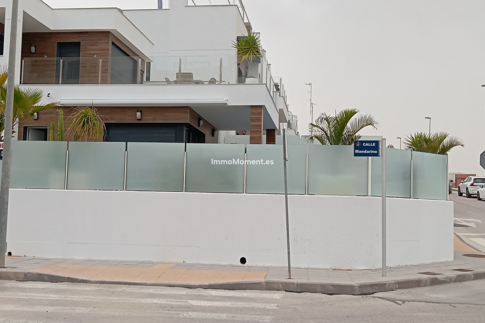 Reventa - Villa independiente - Los Montesinos - Los Montesinos Centro
