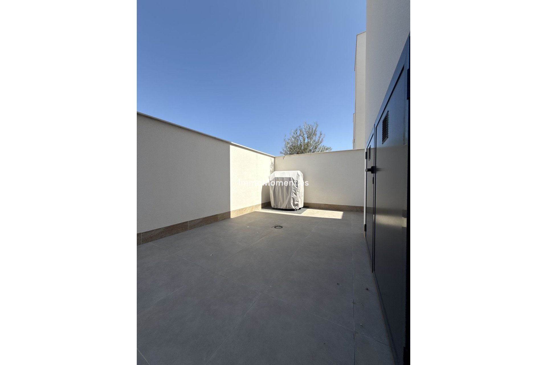 Reventa - Villa independiente - Los Montesinos - Los Montesinos Centro