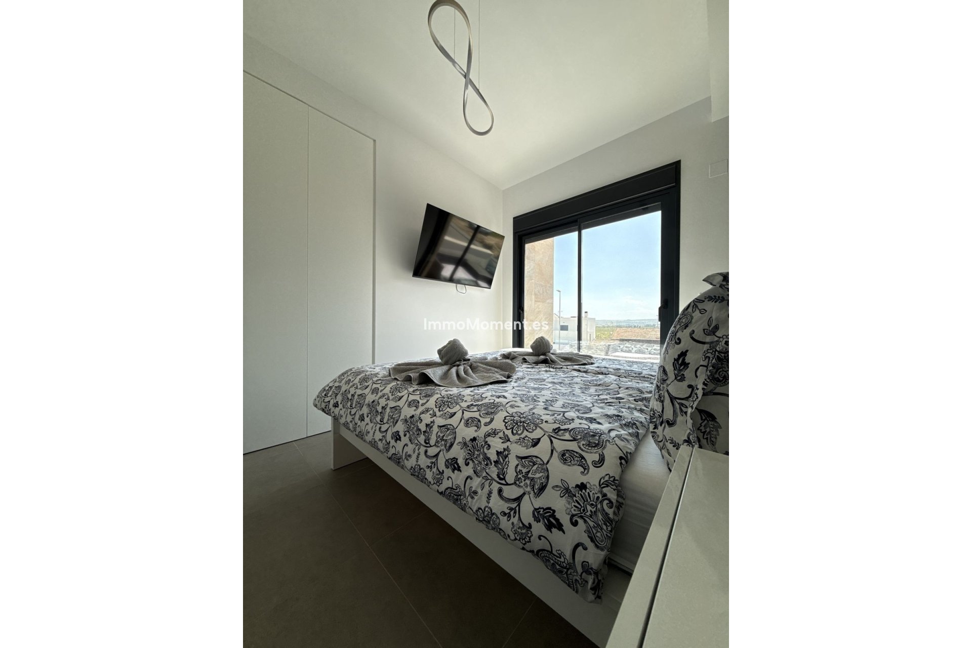 Reventa - Villa independiente - Los Montesinos - Los Montesinos Centro
