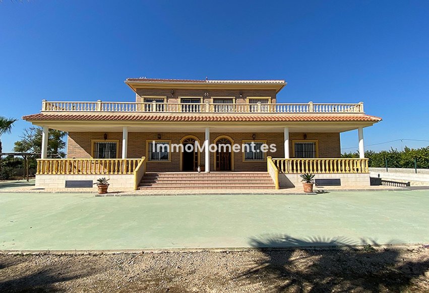 Reventa - Villa independiente - Los Montesinos