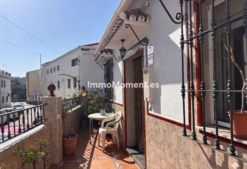 Reventa - Villa independiente - Málaga - Málaga Centro