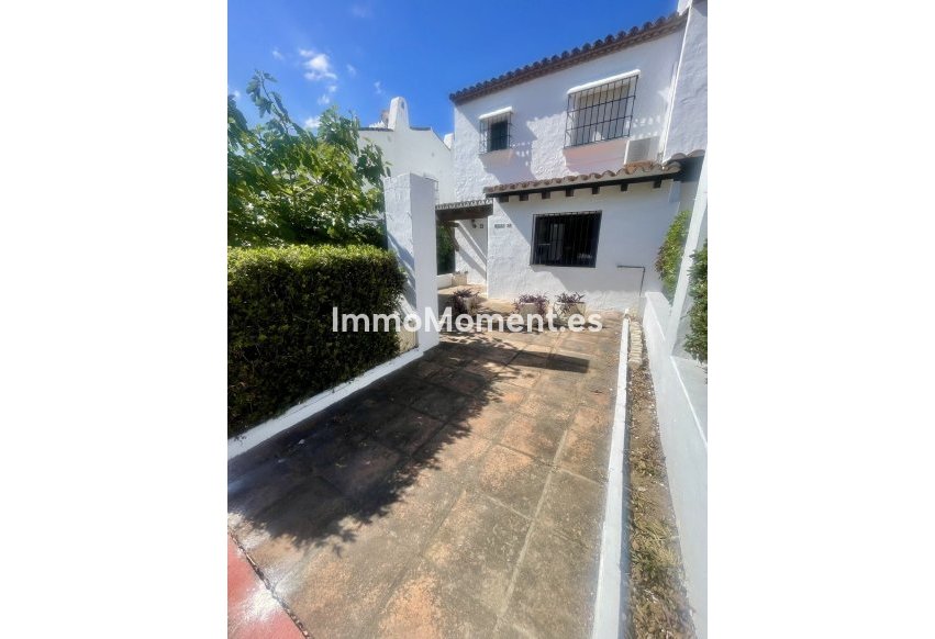 Reventa - Villa independiente - Manilva - La Duquesa