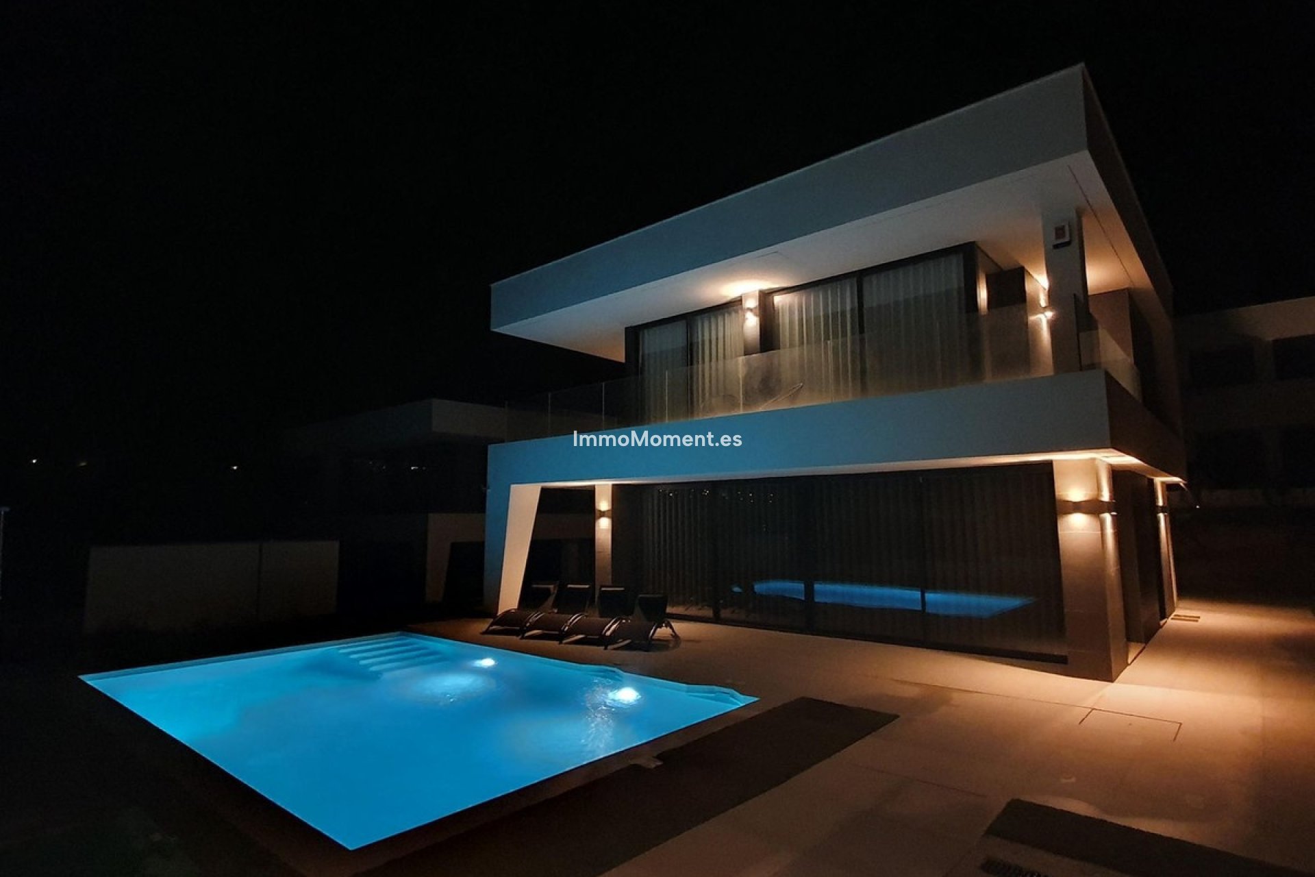Reventa - Villa independiente - Manilva - La Duquesa