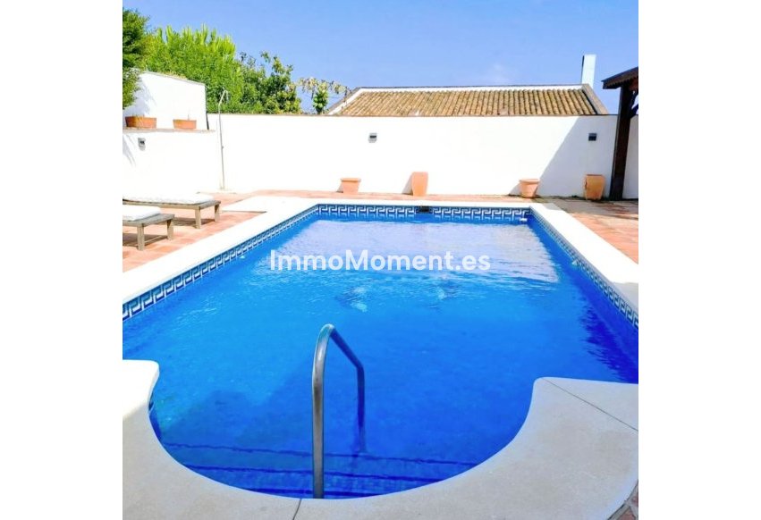Reventa - Villa independiente - Manilva - La Duquesa