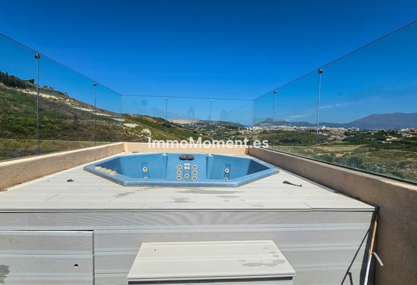 Reventa - Villa independiente - Manilva - La Duquesa