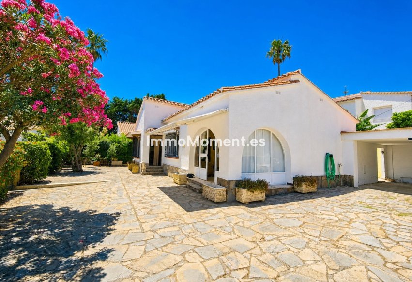 Reventa - Villa independiente - Manilva - La Duquesa