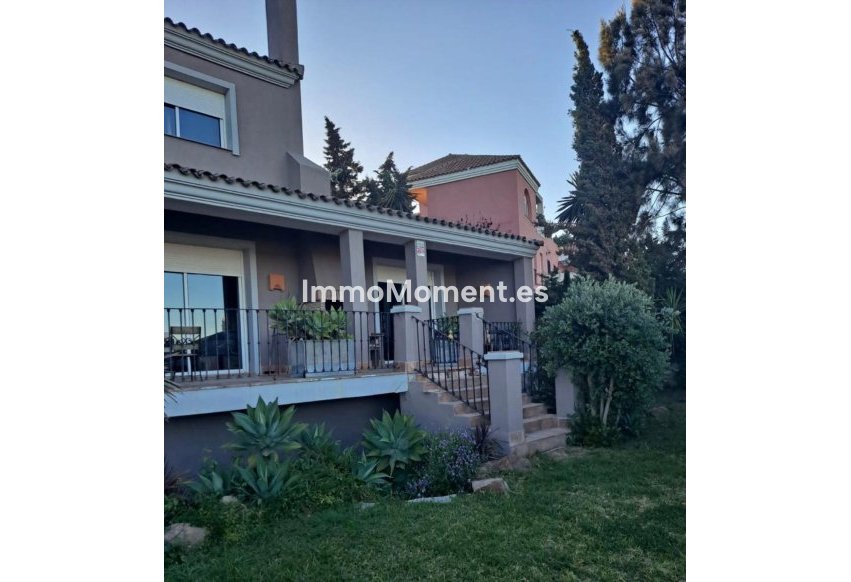 Reventa - Villa independiente - Manilva
