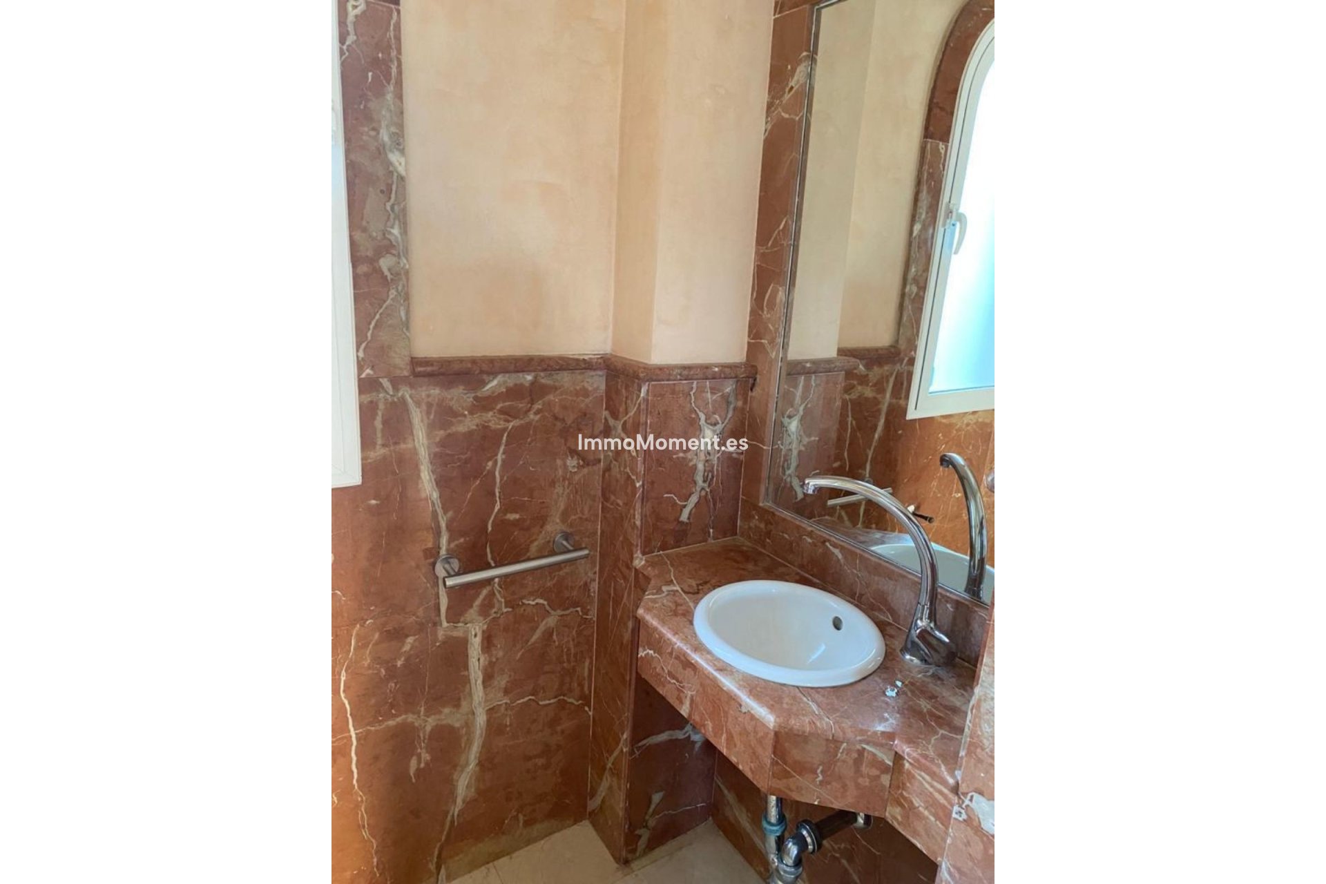 Reventa - Villa independiente - Manilva