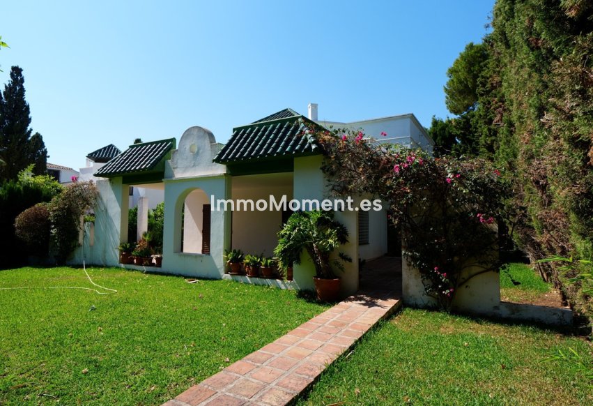 Reventa - Villa independiente - Marbella - Artola