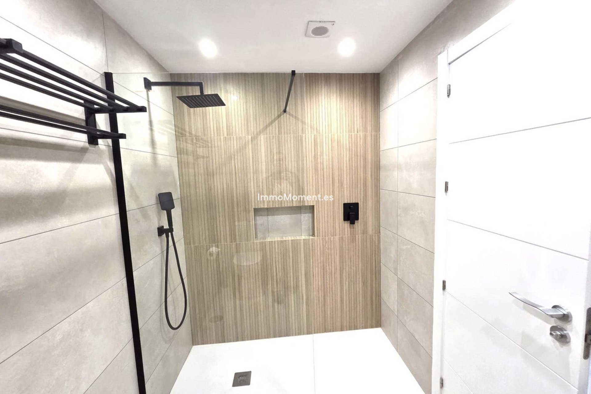 Reventa - Villa independiente - Marbella - Artola