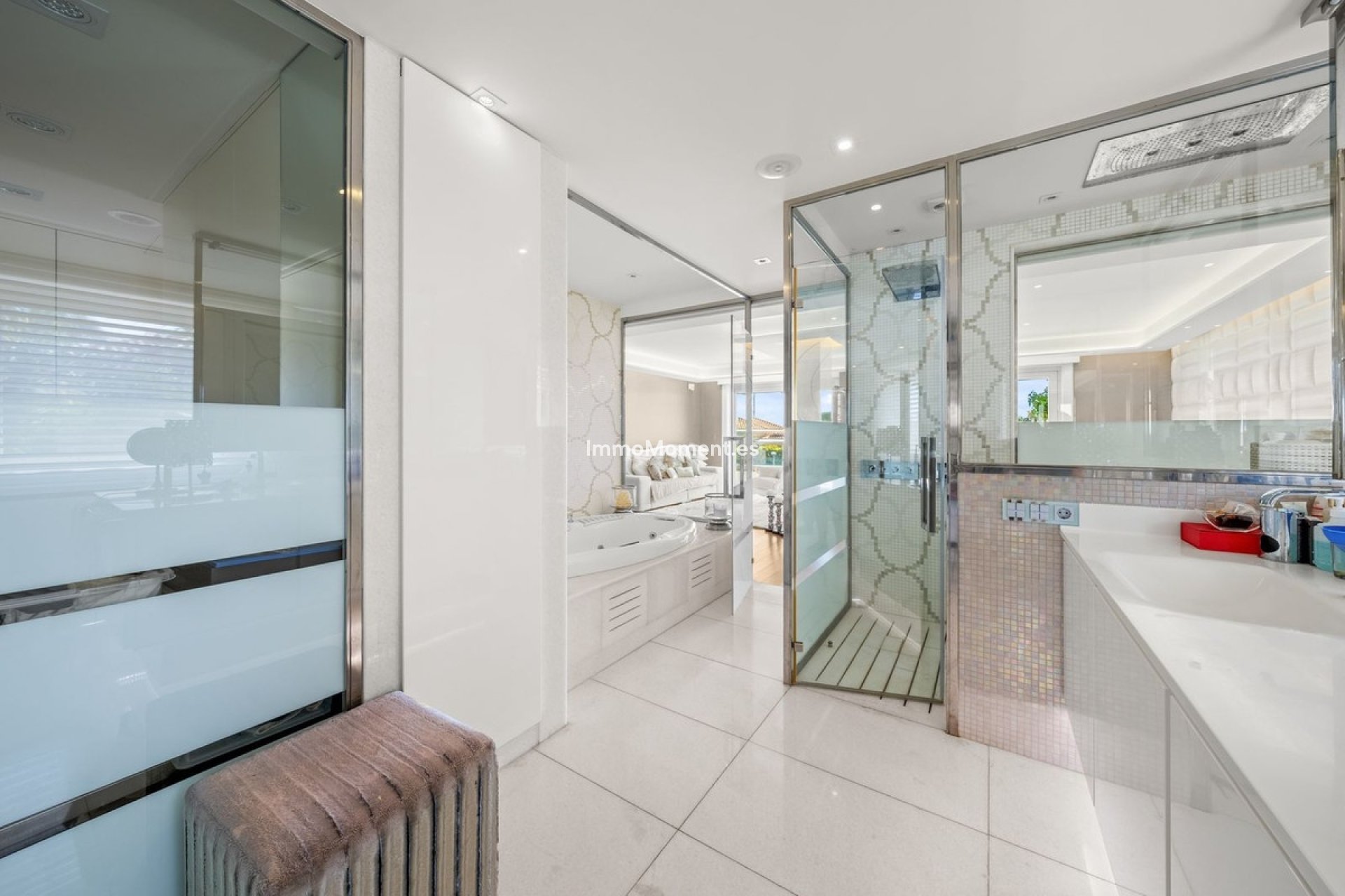 Reventa - Villa independiente - Marbella - Bahía de Marbella