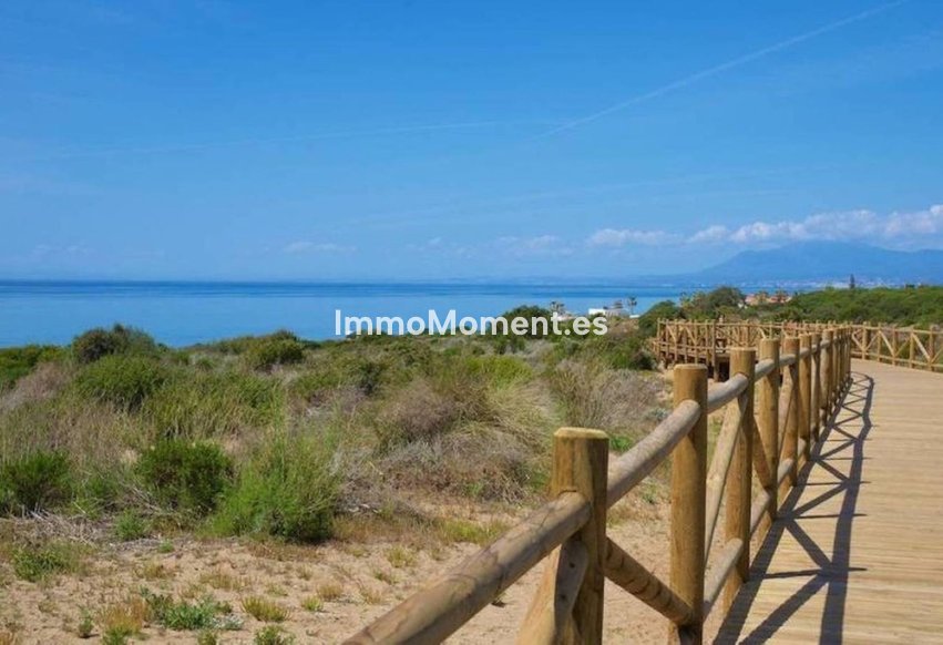 Reventa - Villa independiente - Marbella - Cabopino