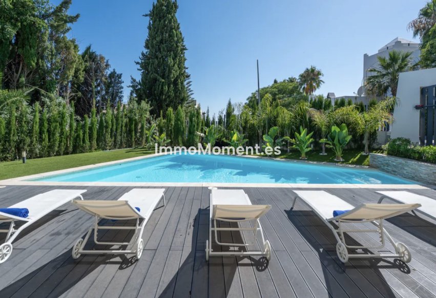 Reventa - Villa independiente - Marbella - Cabopino