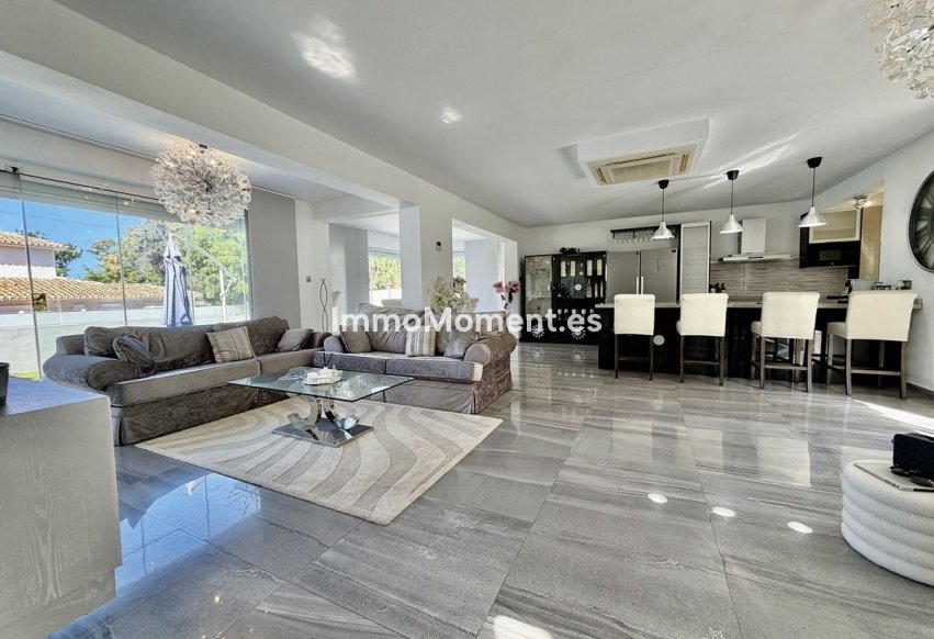 Reventa - Villa independiente - Marbella - Cabopino
