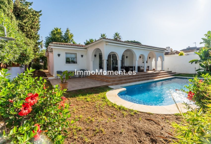 Reventa - Villa independiente - Marbella - Costabella
