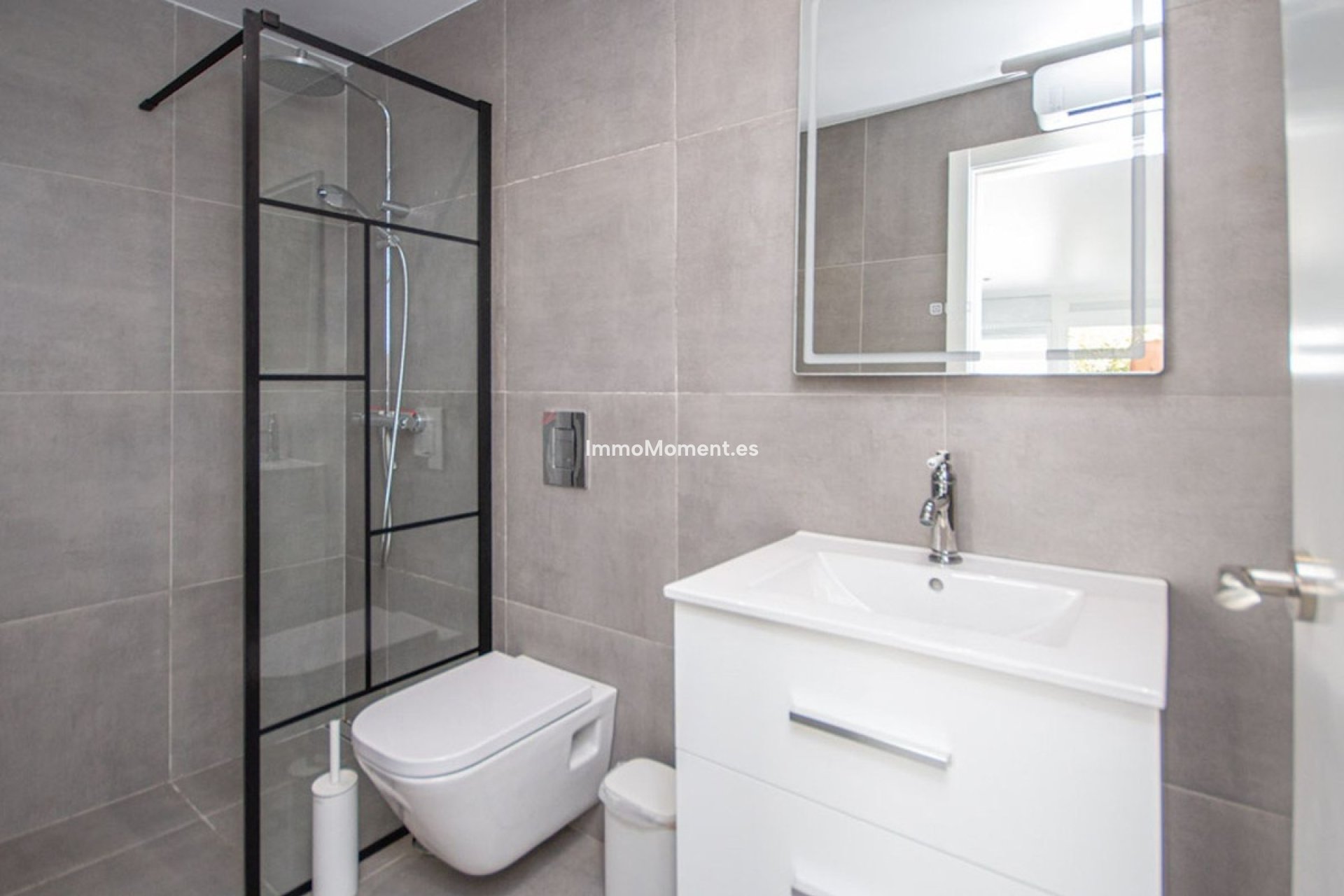 Reventa - Villa independiente - Marbella - Costabella