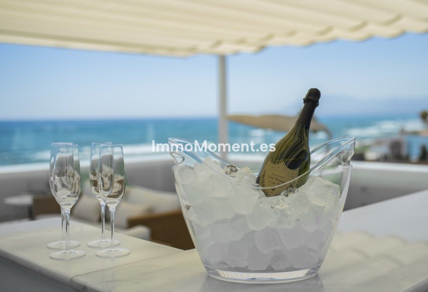 Reventa - Villa independiente - Marbella - Costabella