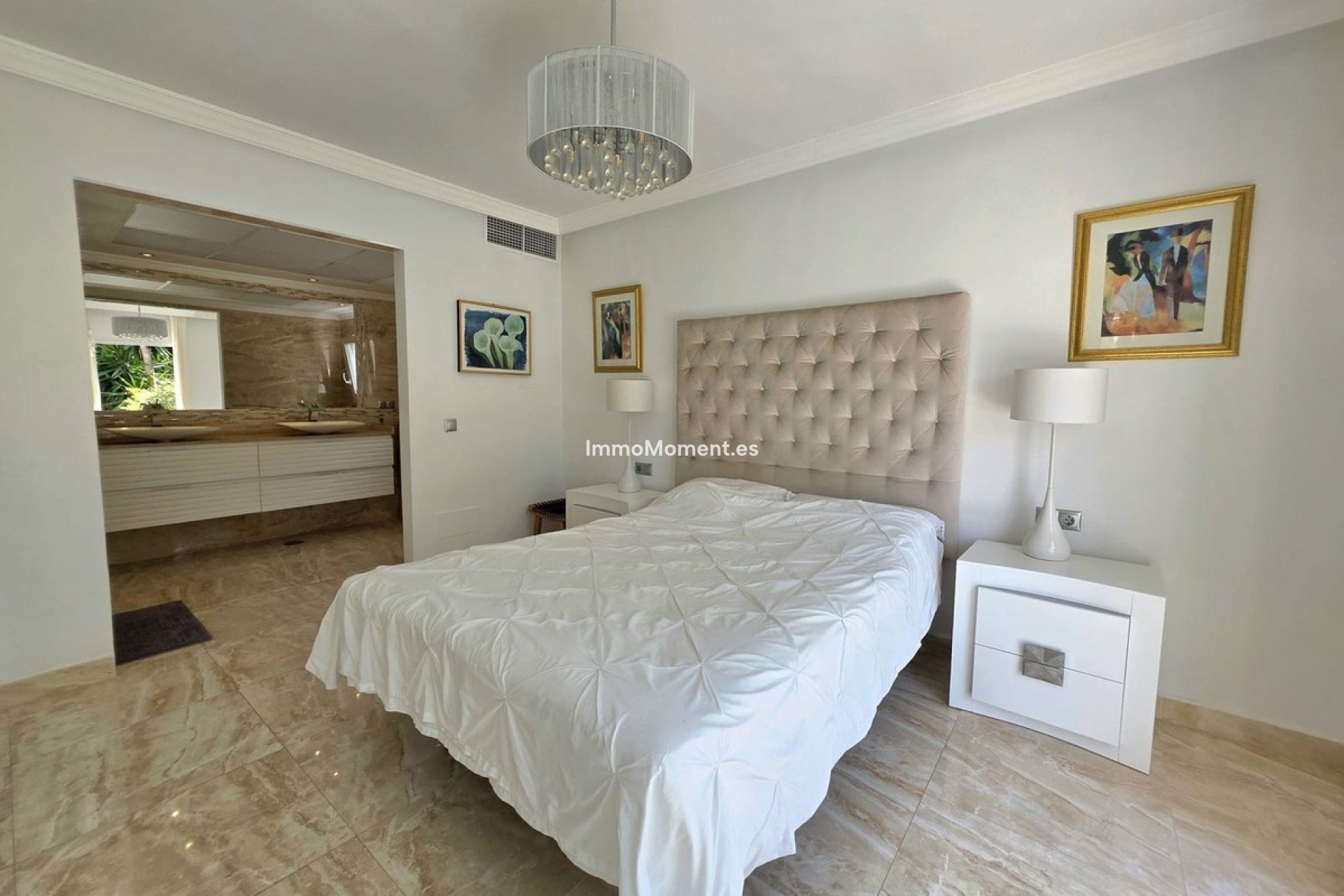 Reventa - Villa independiente - Marbella - Elviria