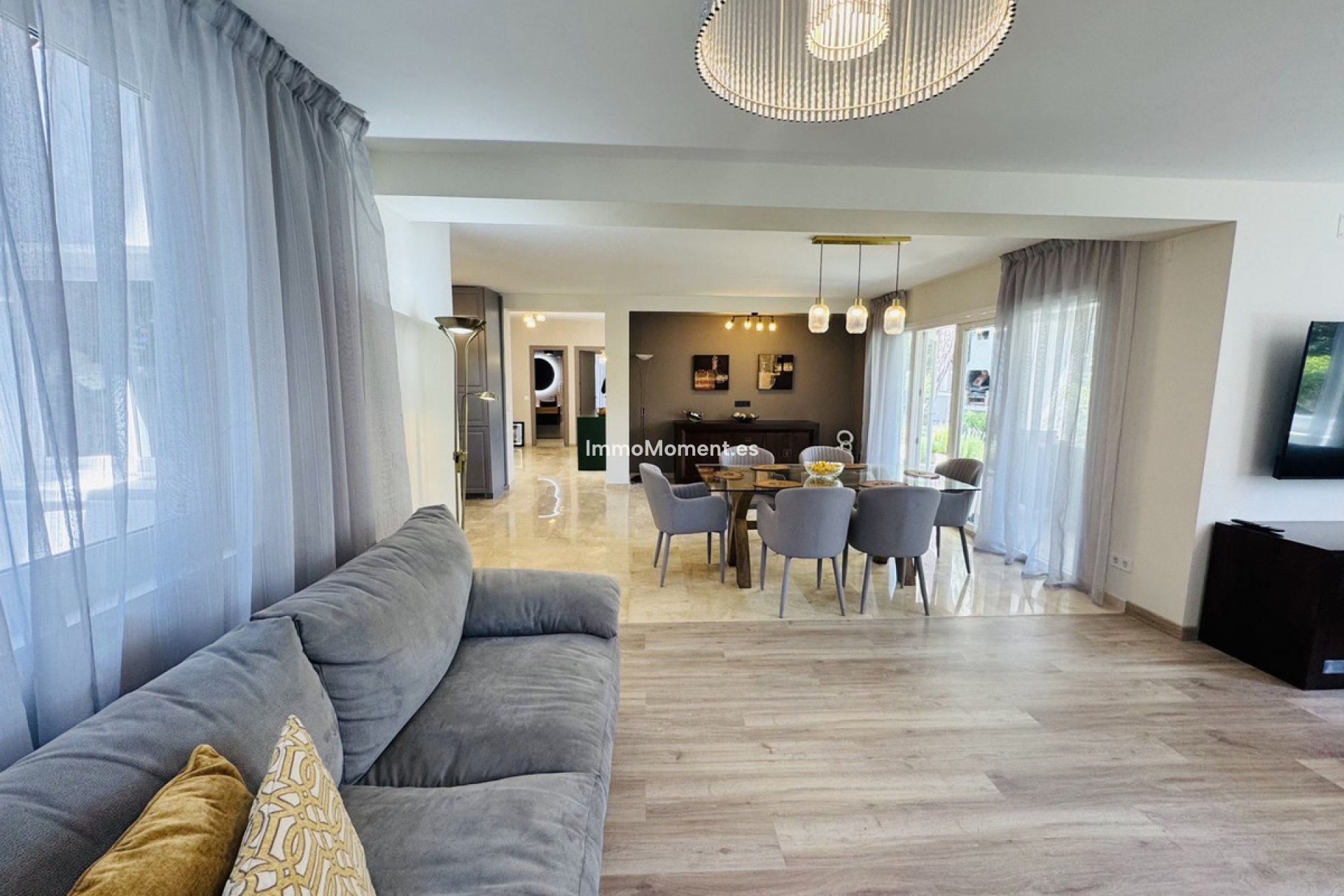 Reventa - Villa independiente - Marbella - Elviria